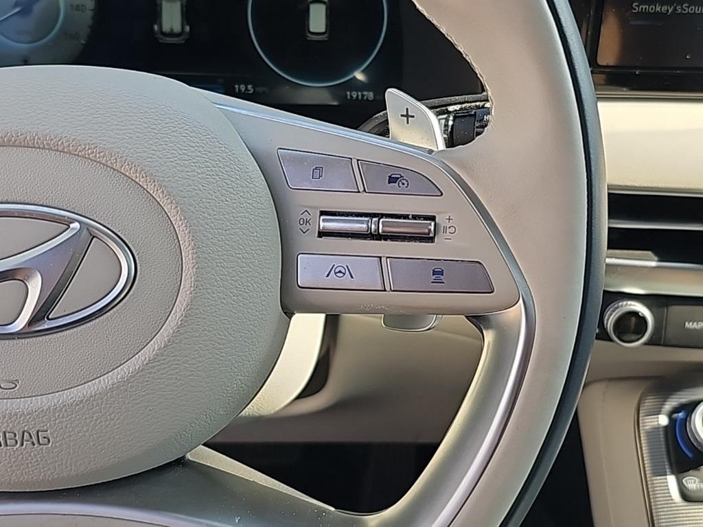 used 2025 Hyundai Palisade car, priced at $48,009