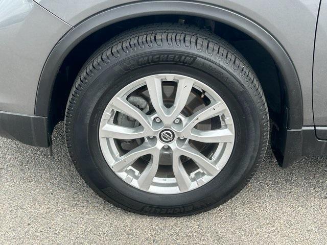 used 2019 Nissan Rogue Hybrid car, priced at $19,779