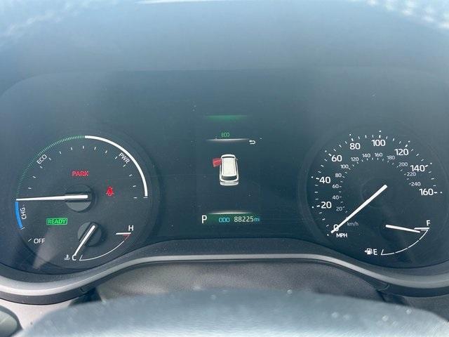 used 2023 Toyota Sienna car, priced at $37,488