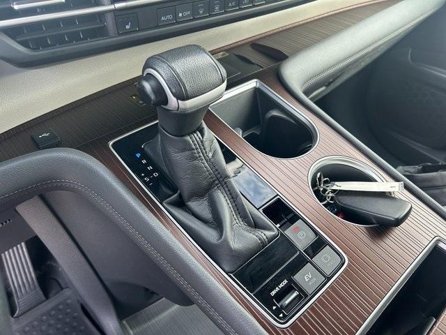 used 2023 Toyota Sienna car, priced at $37,488