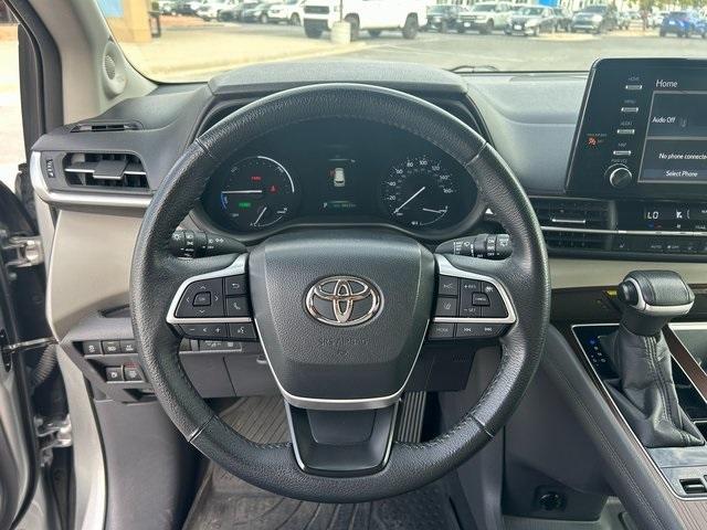 used 2023 Toyota Sienna car, priced at $37,488