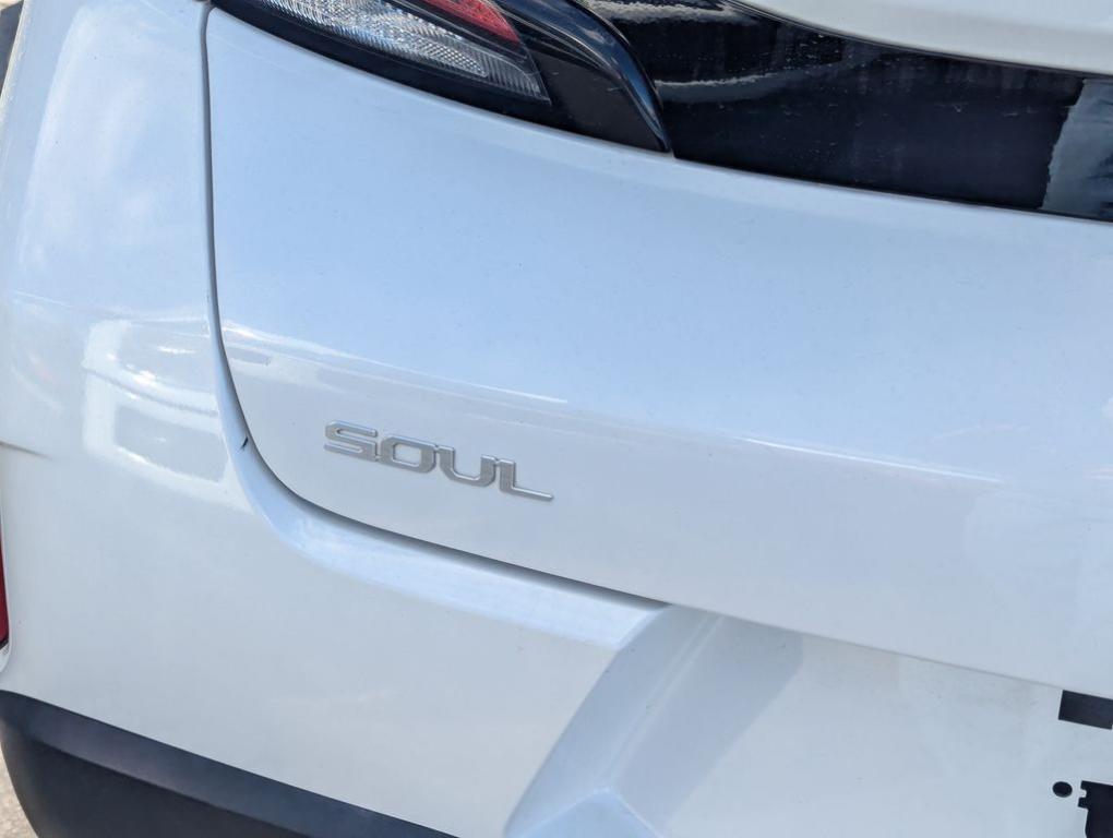 used 2024 Kia Soul car, priced at $16,288