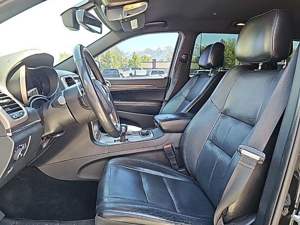 used 2015 Jeep Grand Cherokee car, priced at $15,950