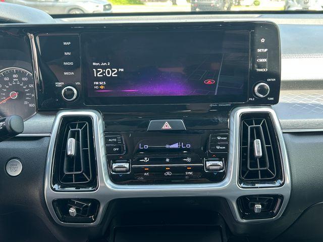 used 2022 Kia Sorento car, priced at $28,250