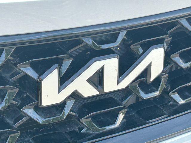 used 2022 Kia Sorento car, priced at $28,250