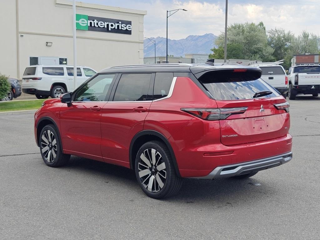 new 2025 Mitsubishi Outlander car, priced at $41,945