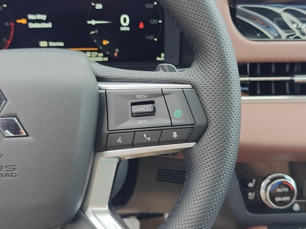 new 2025 Mitsubishi Outlander car, priced at $41,945