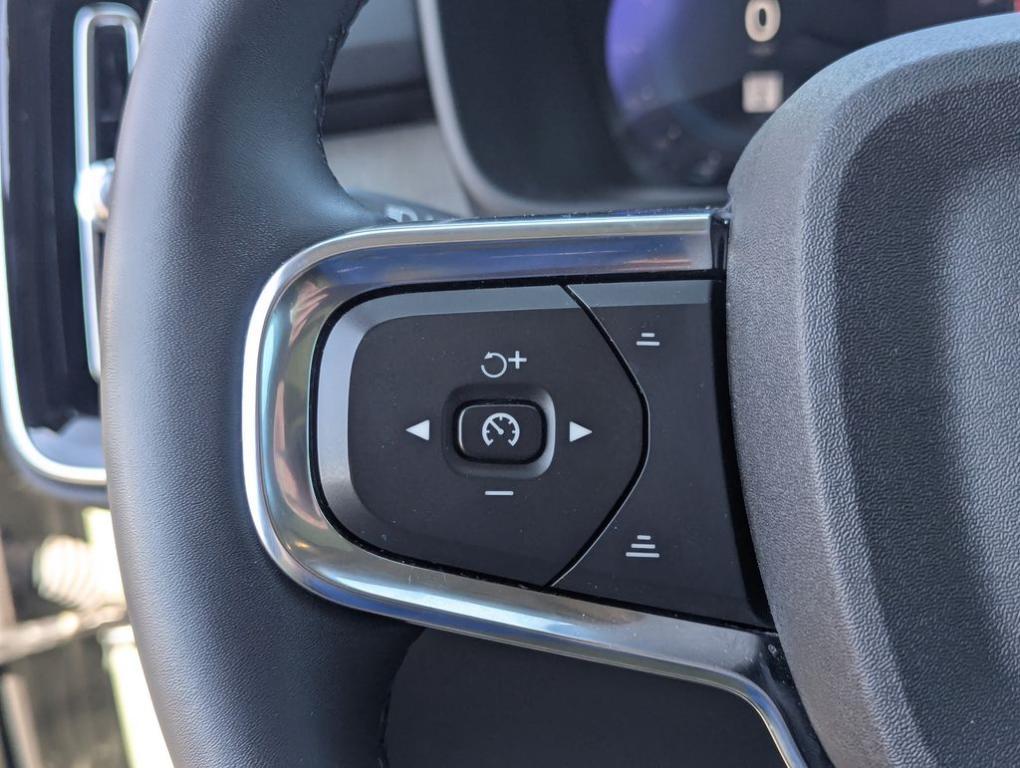 used 2023 Volvo XC40 car, priced at $30,988