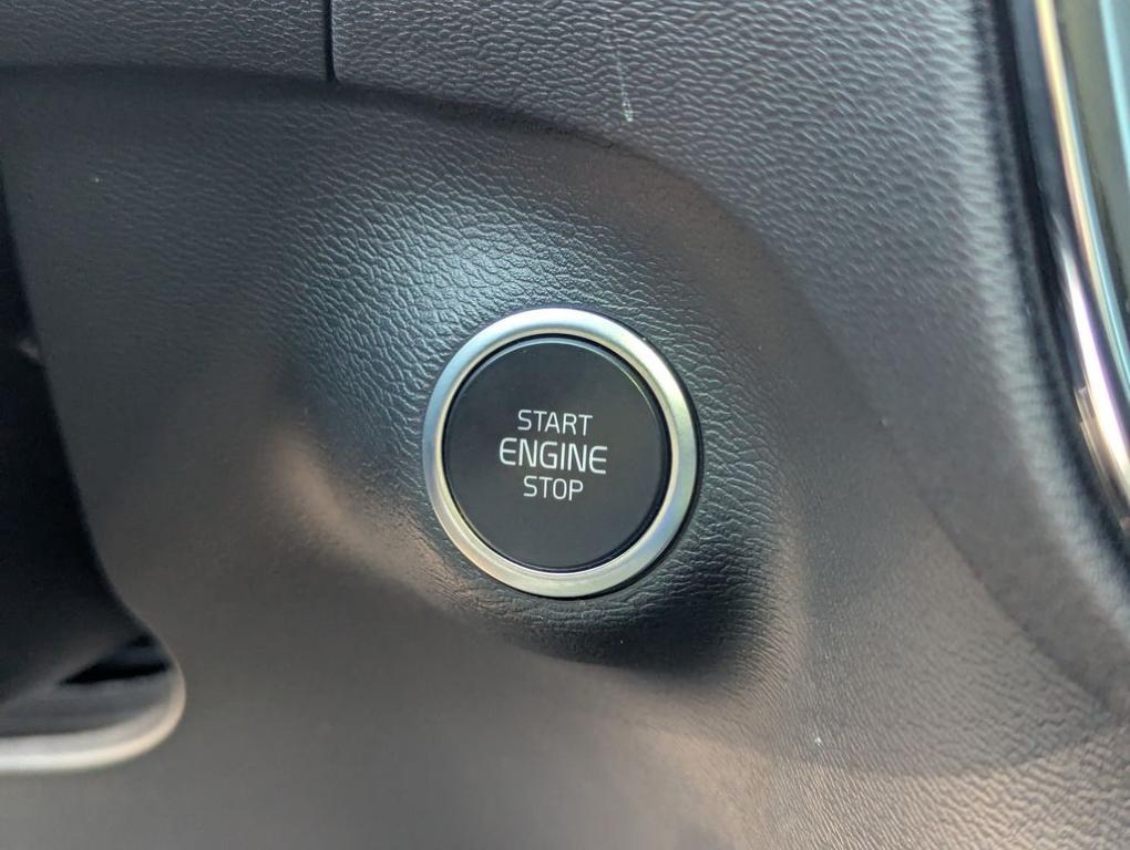 used 2023 Volvo XC40 car, priced at $30,988