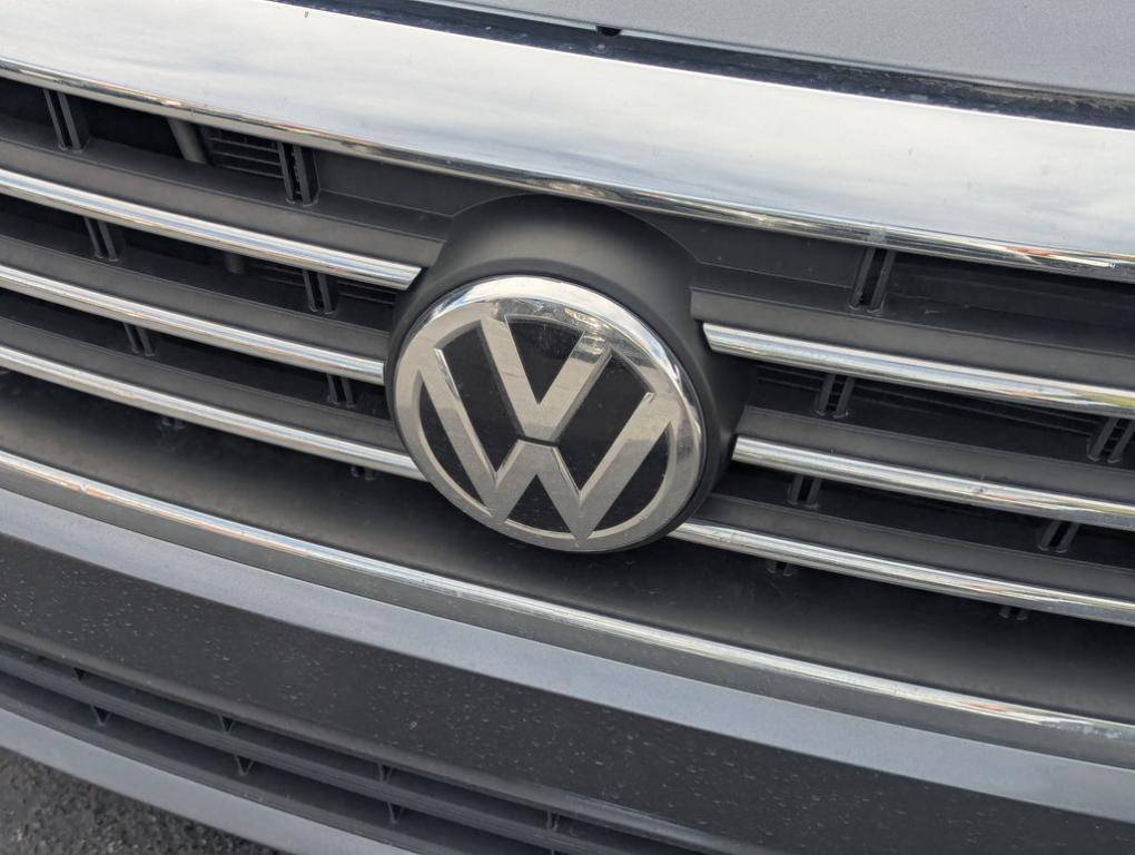 used 2022 Volkswagen Passat car, priced at $19,988