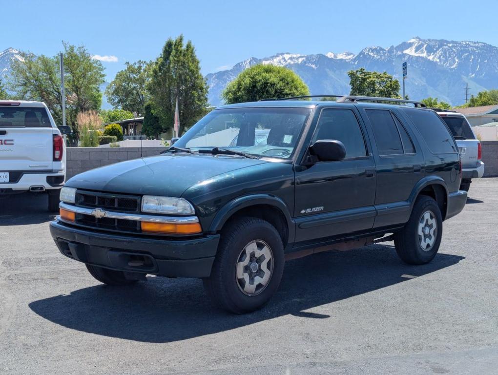 used 2002 Chevrolet Blazer car, priced at $2,988