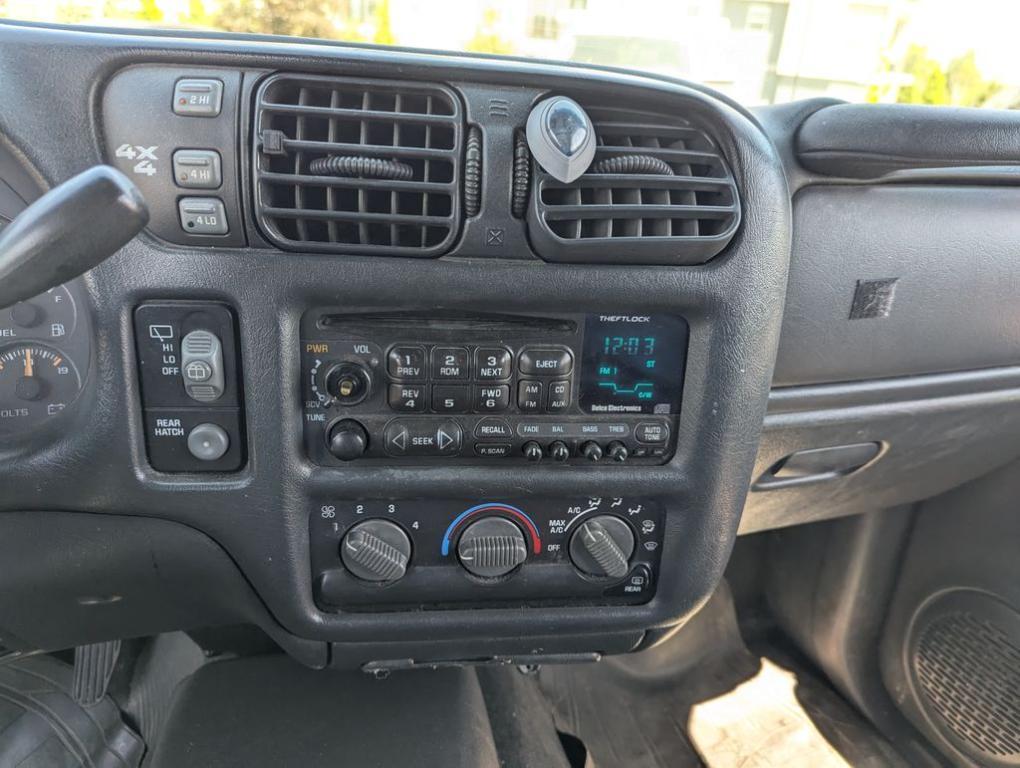 used 2002 Chevrolet Blazer car, priced at $2,988