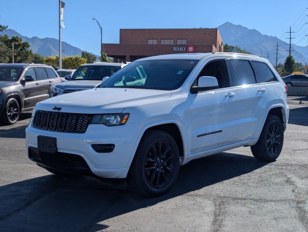 used 2020 Jeep Grand Cherokee car, priced at $17,988