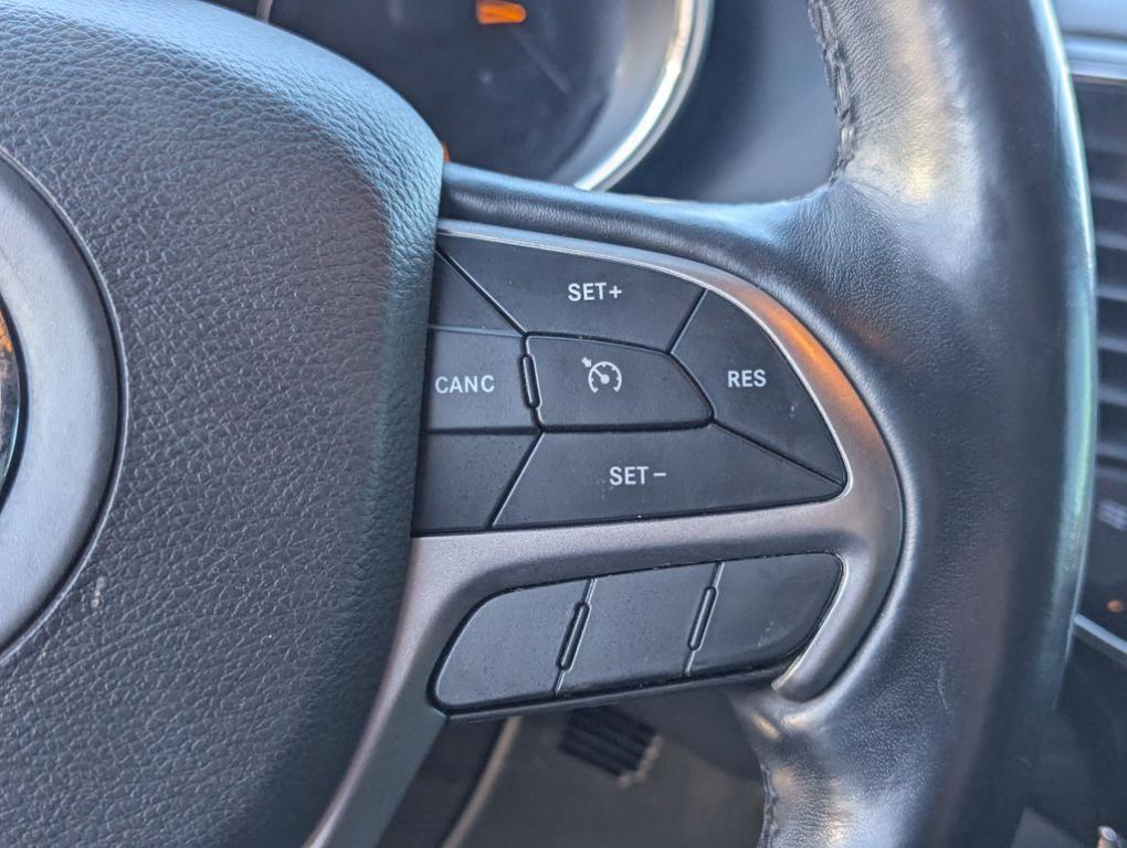 used 2020 Jeep Grand Cherokee car, priced at $17,988