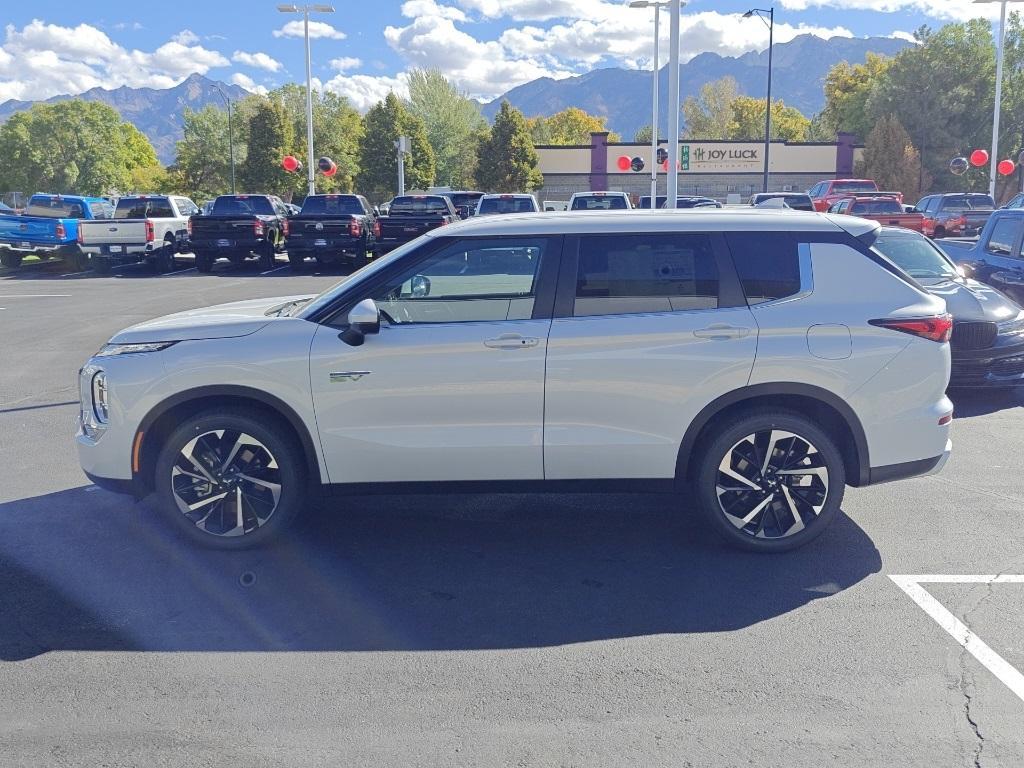 new 2025 Mitsubishi Outlander PHEV car, priced at $41,460