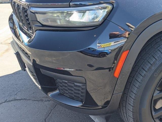 used 2024 Jeep Grand Cherokee L car, priced at $28,365