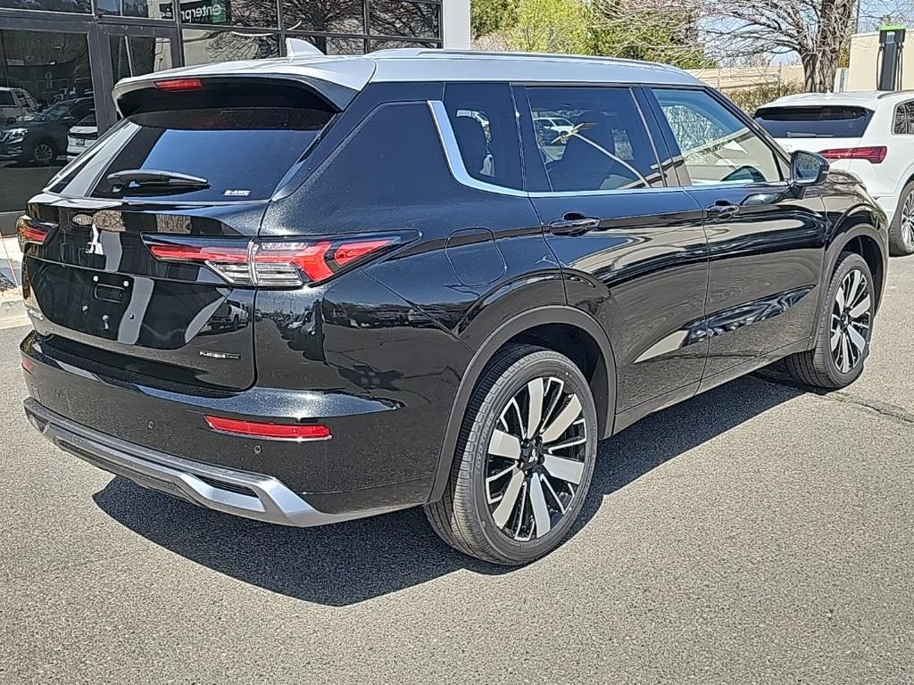 new 2025 Mitsubishi Outlander car, priced at $43,988