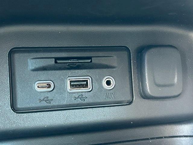 used 2020 Chevrolet Equinox car, priced at $16,995