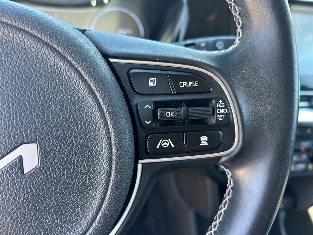 used 2022 Kia Niro EV car, priced at $22,500