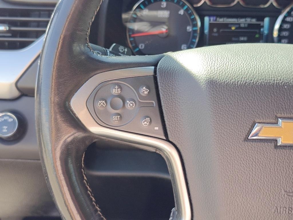 used 2020 Chevrolet Suburban car, priced at $33,680