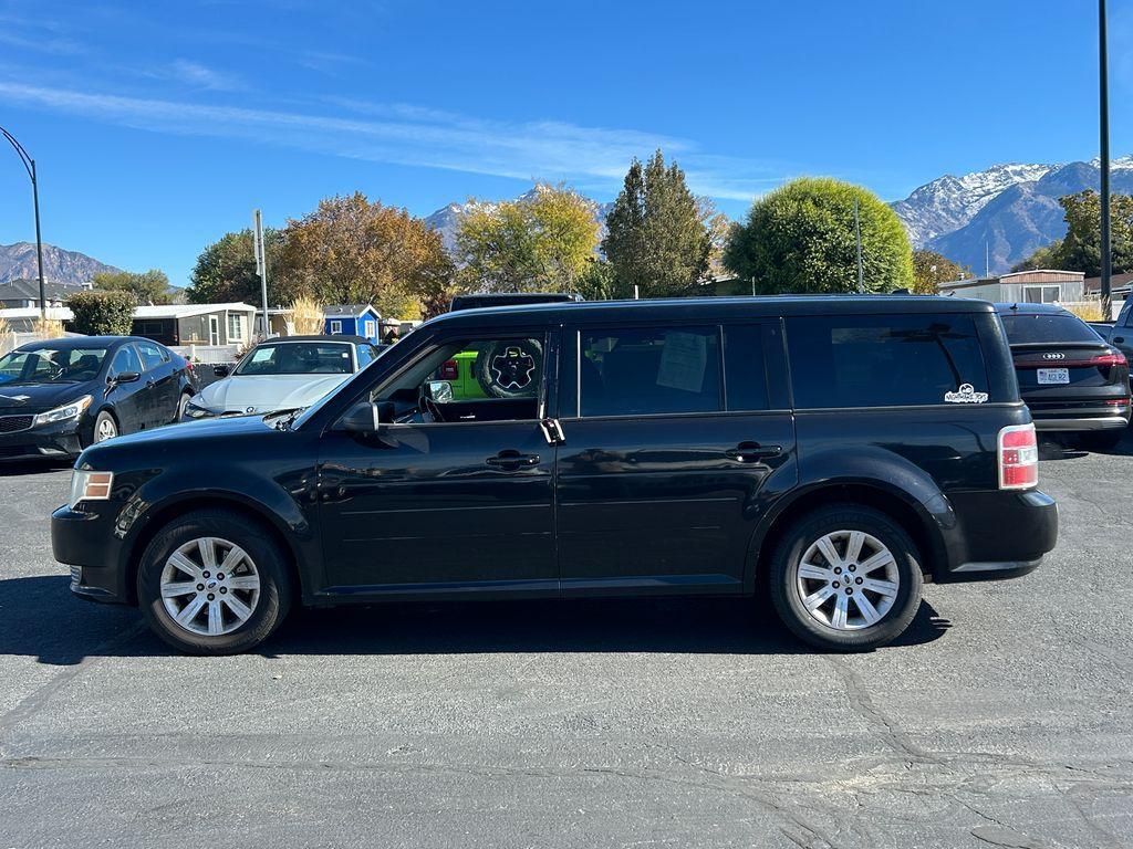 used 2011 Ford Flex car, priced at $3,488