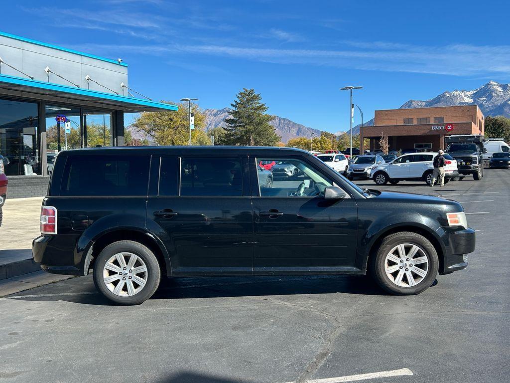 used 2011 Ford Flex car, priced at $3,488