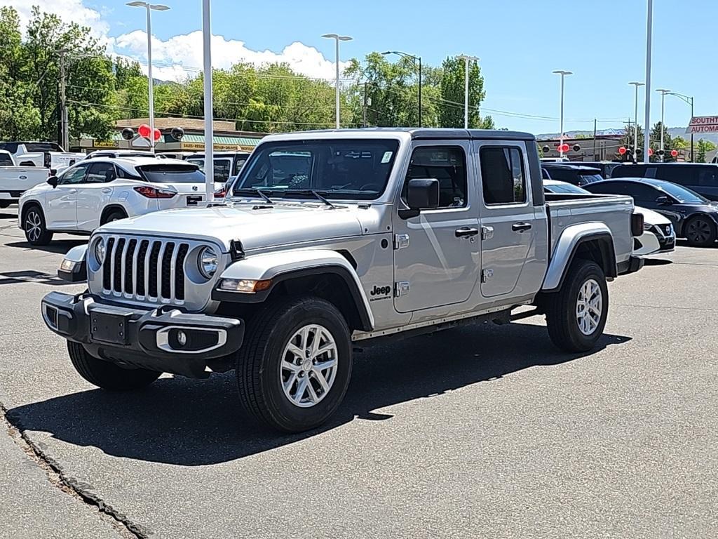 used 2023 Jeep Gladiator car, priced at $32,093