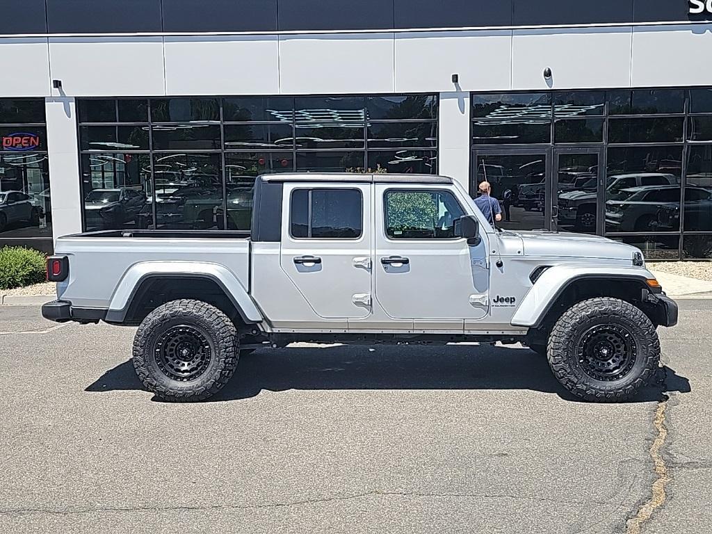 used 2023 Jeep Gladiator car, priced at $32,093