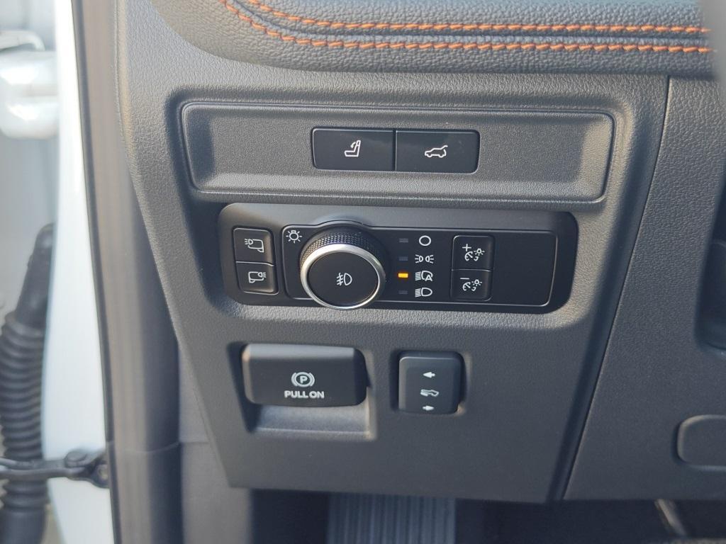 used 2023 Ford Expedition car, priced at $63,080