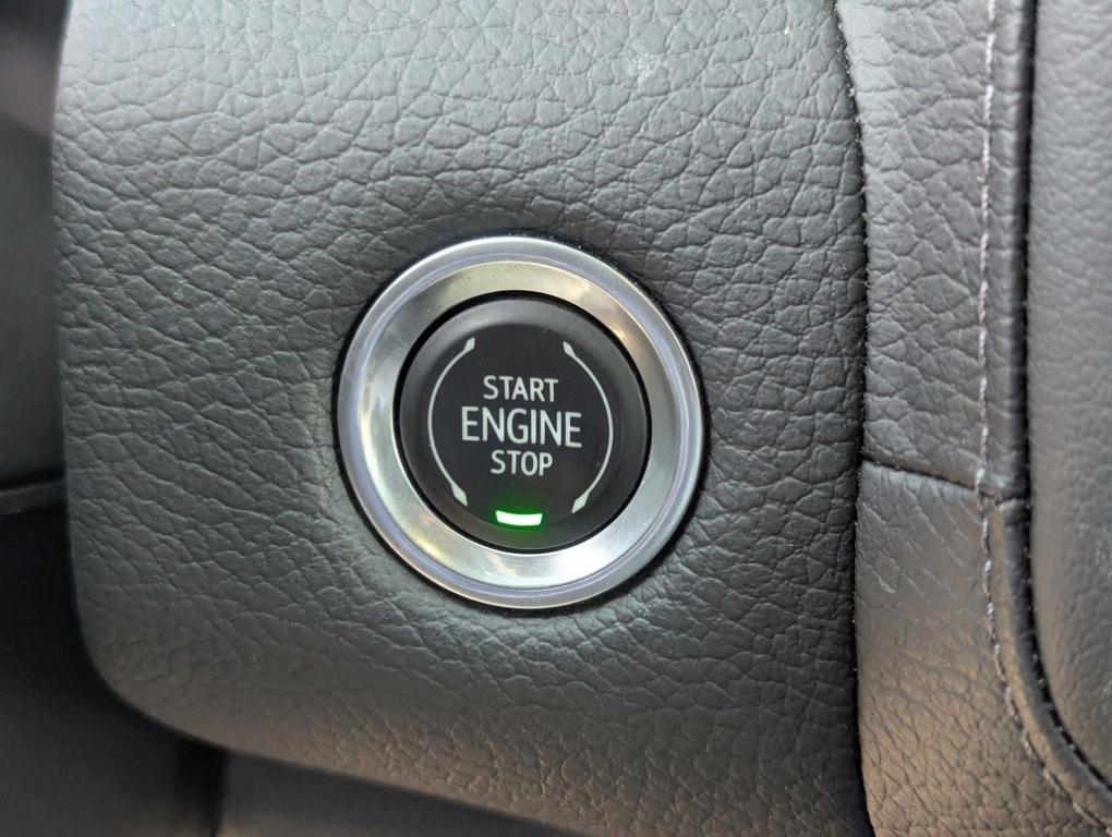 used 2021 GMC Yukon car, priced at $62,988