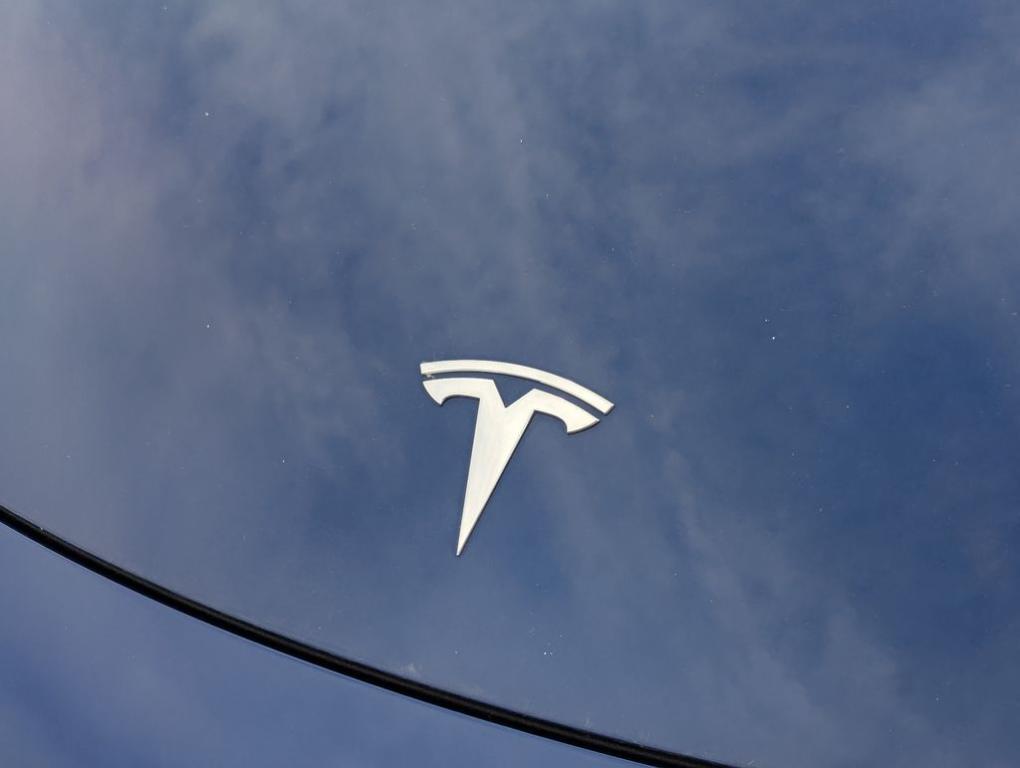used 2021 Tesla Model Y car, priced at $27,888