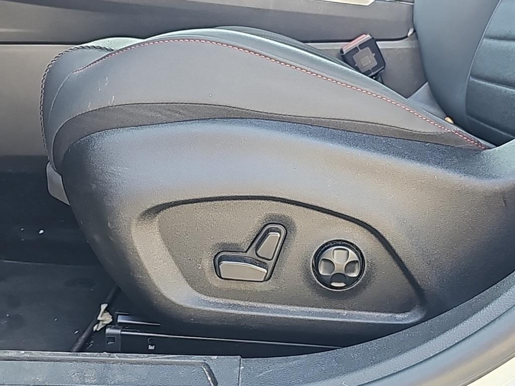 used 2024 Dodge Hornet car, priced at $28,950
