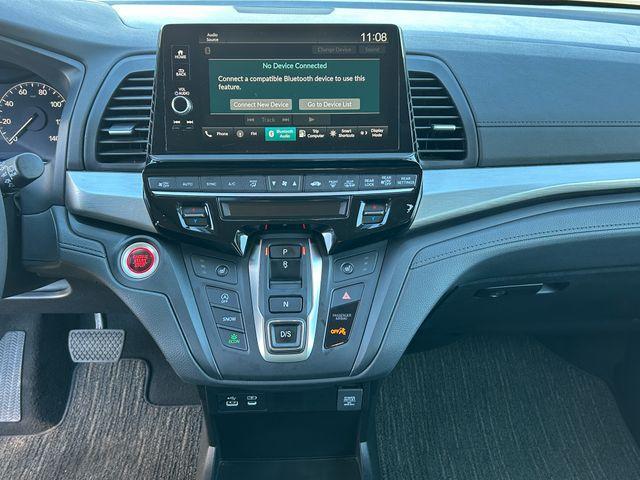 used 2025 Honda Odyssey car, priced at $37,495