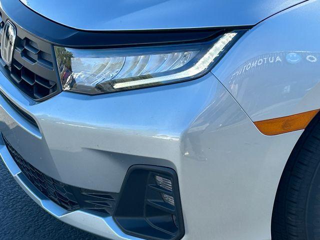 used 2025 Honda Odyssey car, priced at $37,495