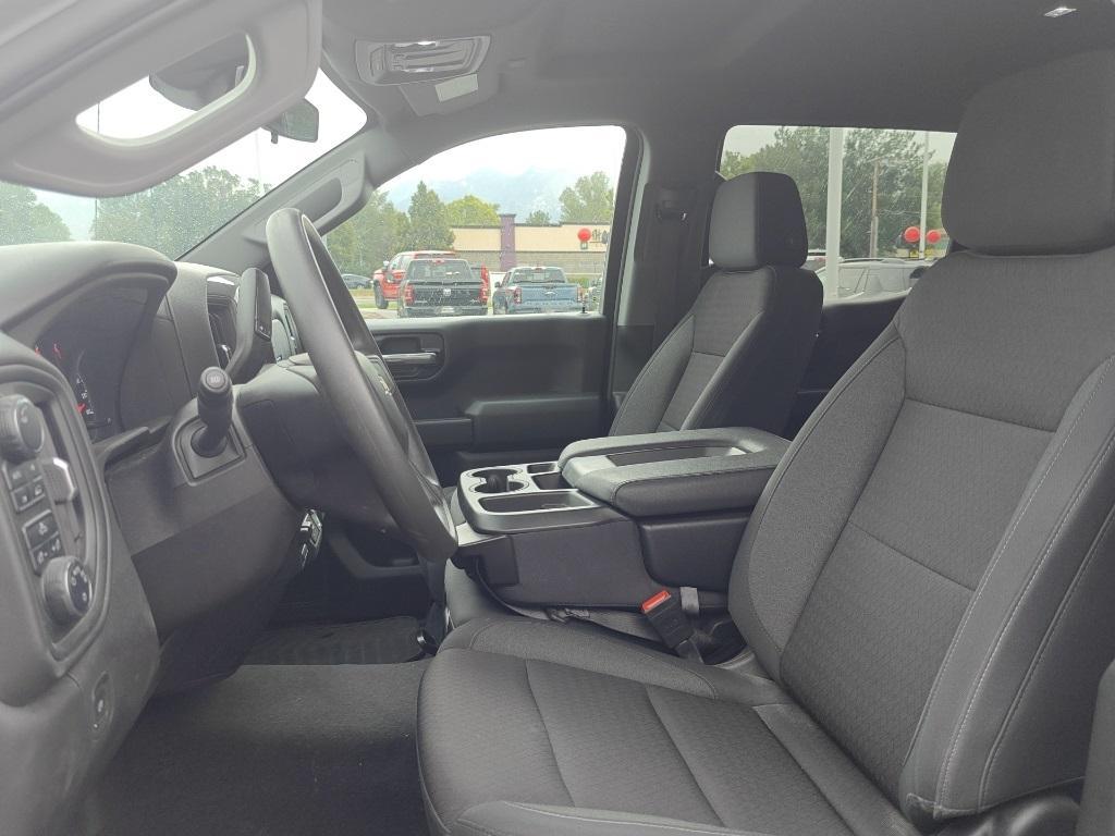 used 2024 Chevrolet Silverado 1500 car, priced at $39,980