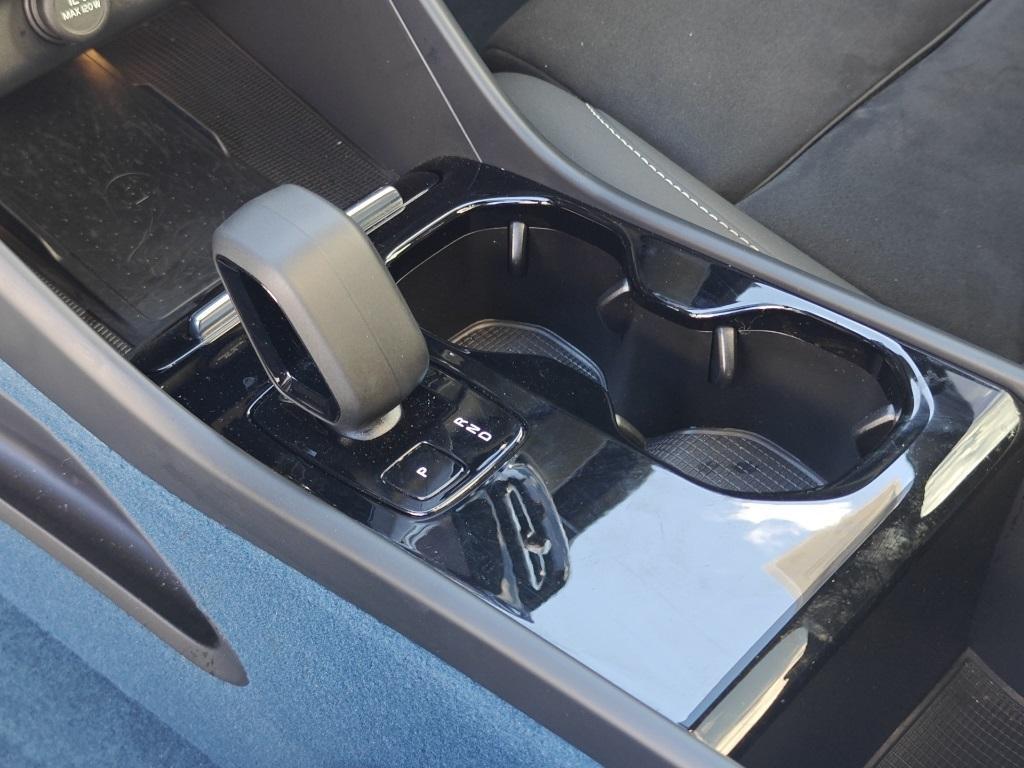 used 2023 Volvo C40 Recharge Pure Electric car, priced at $29,980