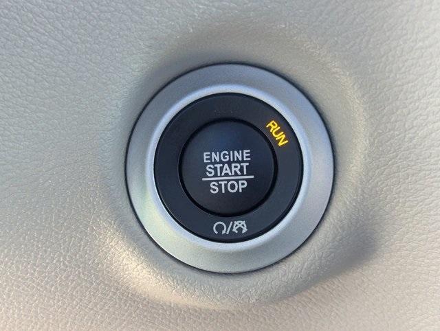 used 2017 Chevrolet Equinox car, priced at $8,488