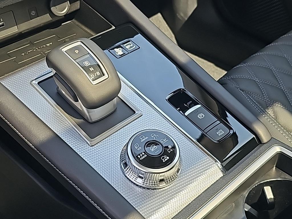 new 2025 Mitsubishi Outlander PHEV car, priced at $46,988