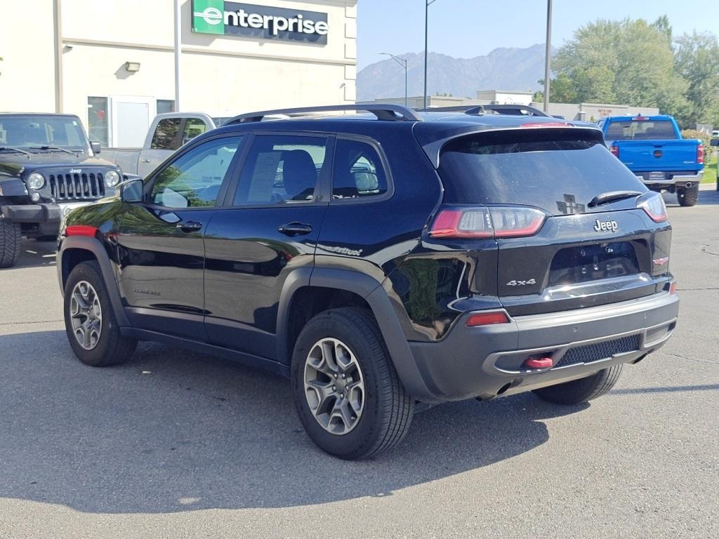 used 2020 Jeep Cherokee car, priced at $17,080