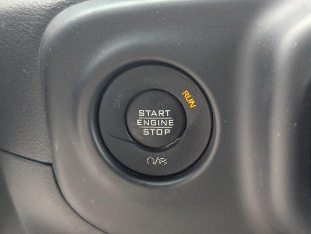 used 2021 Jeep Wrangler Unlimited car, priced at $35,117
