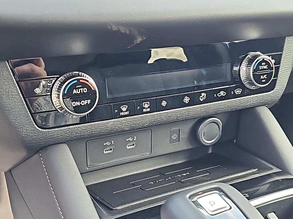 new 2025 Mitsubishi Outlander car, priced at $35,822