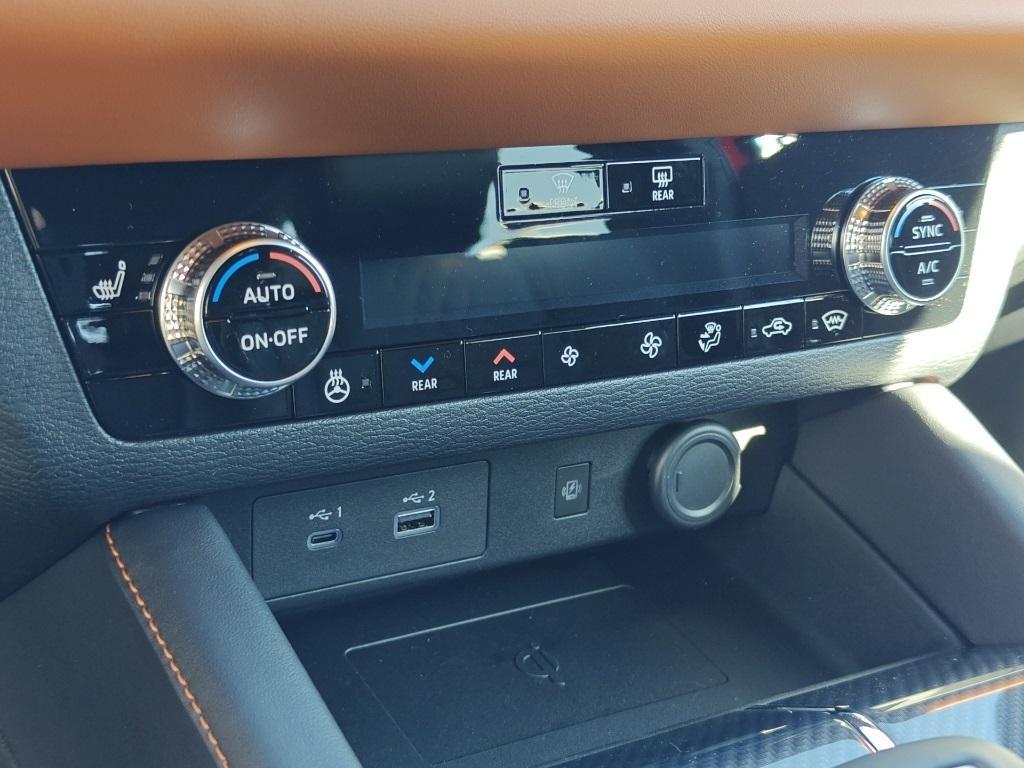 new 2025 Mitsubishi Outlander PHEV car, priced at $47,725