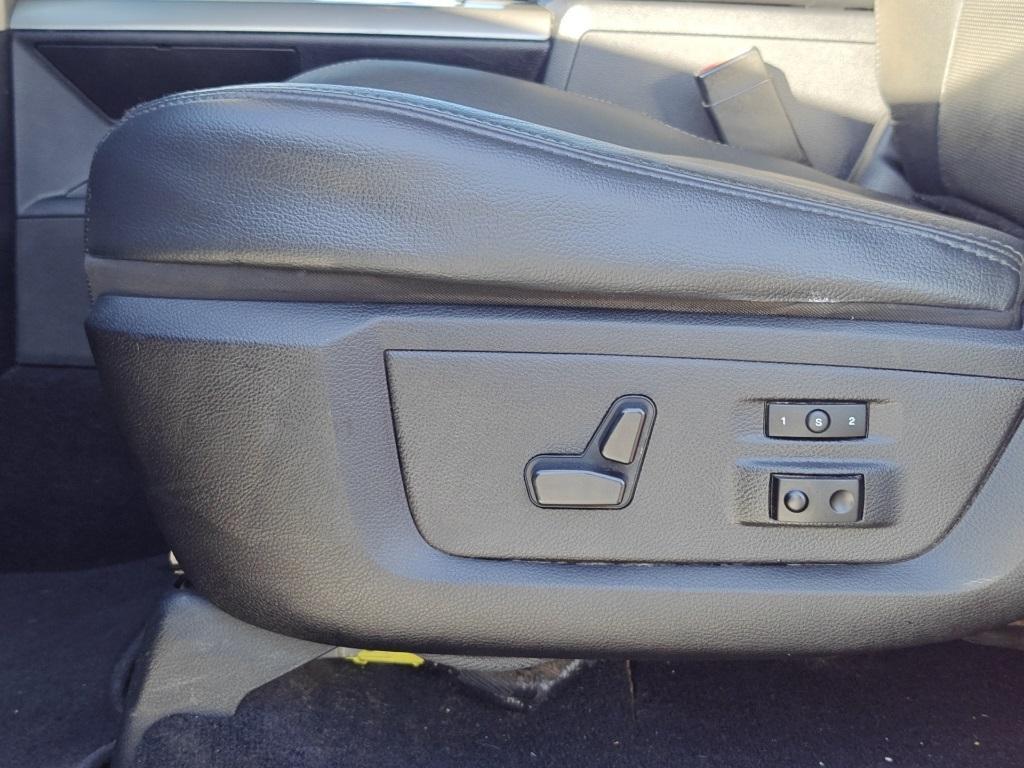 used 2013 Ram 1500 car, priced at $21,480