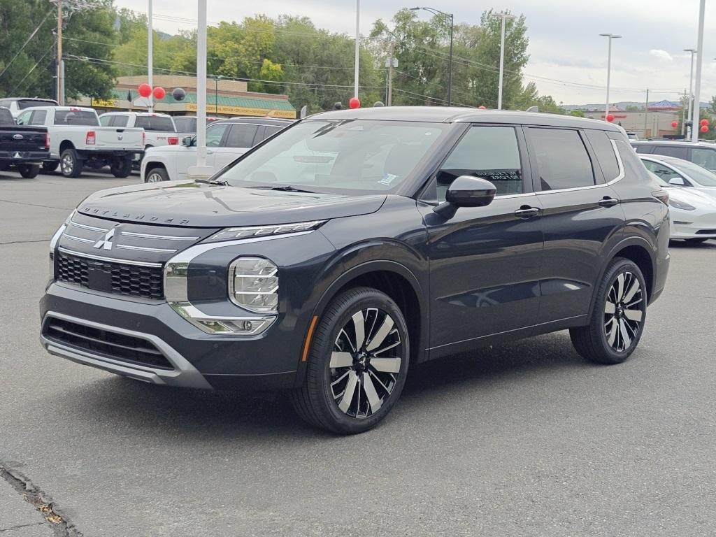 new 2025 Mitsubishi Outlander car, priced at $33,470