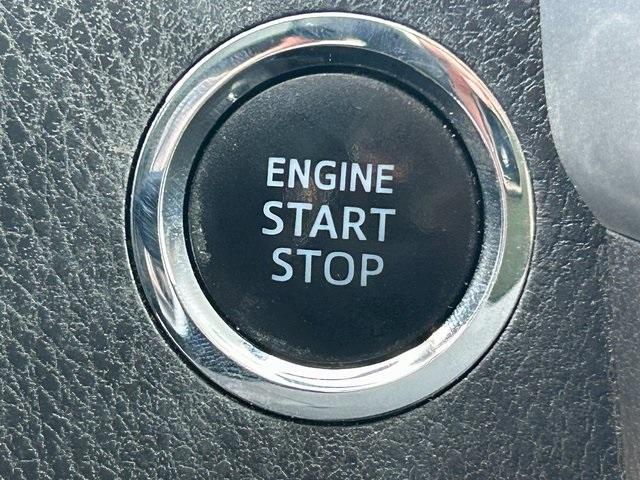 used 2019 Toyota Highlander car, priced at $23,495