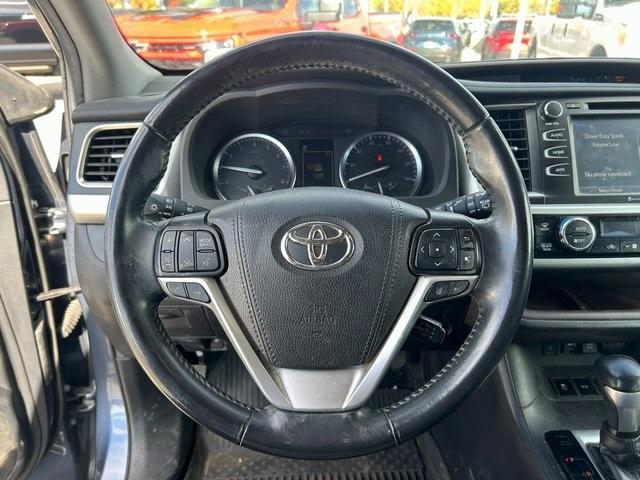 used 2019 Toyota Highlander car, priced at $23,495