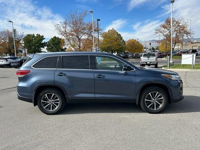 used 2019 Toyota Highlander car, priced at $23,495