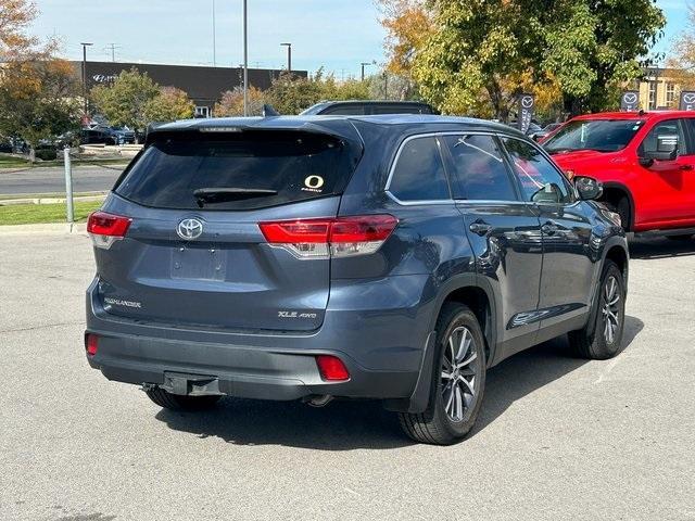used 2019 Toyota Highlander car, priced at $23,495