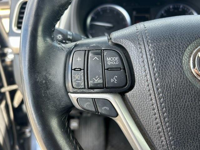 used 2019 Toyota Highlander car, priced at $23,495