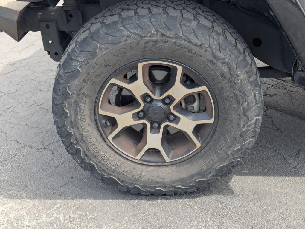 used 2011 Jeep Wrangler Unlimited car, priced at $9,788